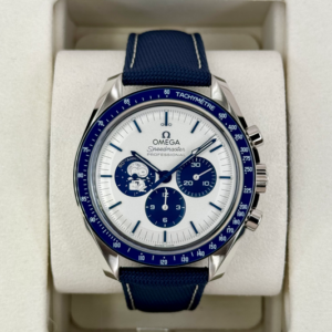 NEW 2025 Omega Speedmaster Silver Snoopy Award 310.32.42.50.02.001